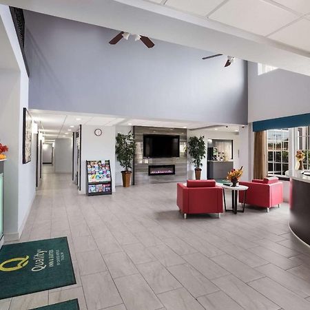 Quality Suites I-44 Тълса Екстериор снимка