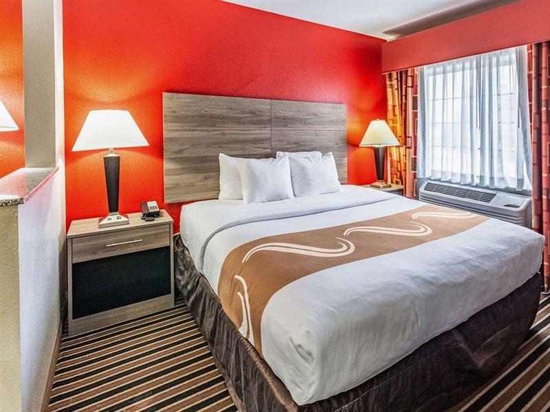 Quality Suites I-44 Тълса Екстериор снимка