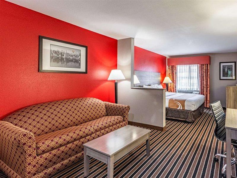 Quality Suites I-44 Тълса Екстериор снимка