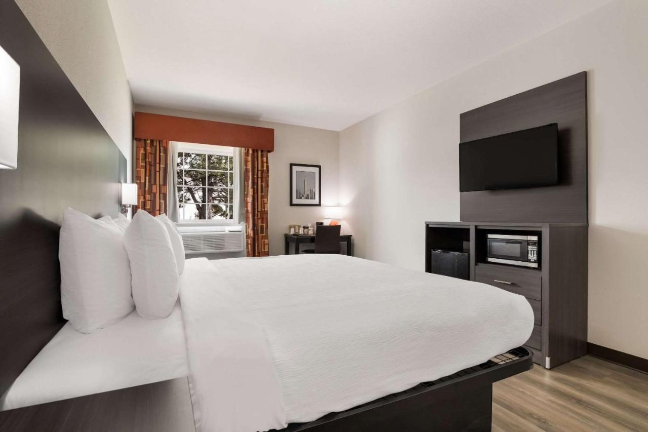 Quality Suites I-44 Тълса Екстериор снимка
