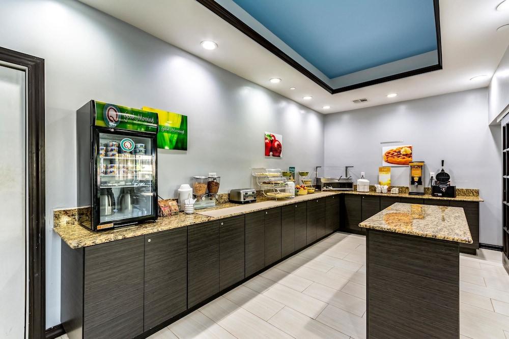 Quality Suites I-44 Тълса Екстериор снимка