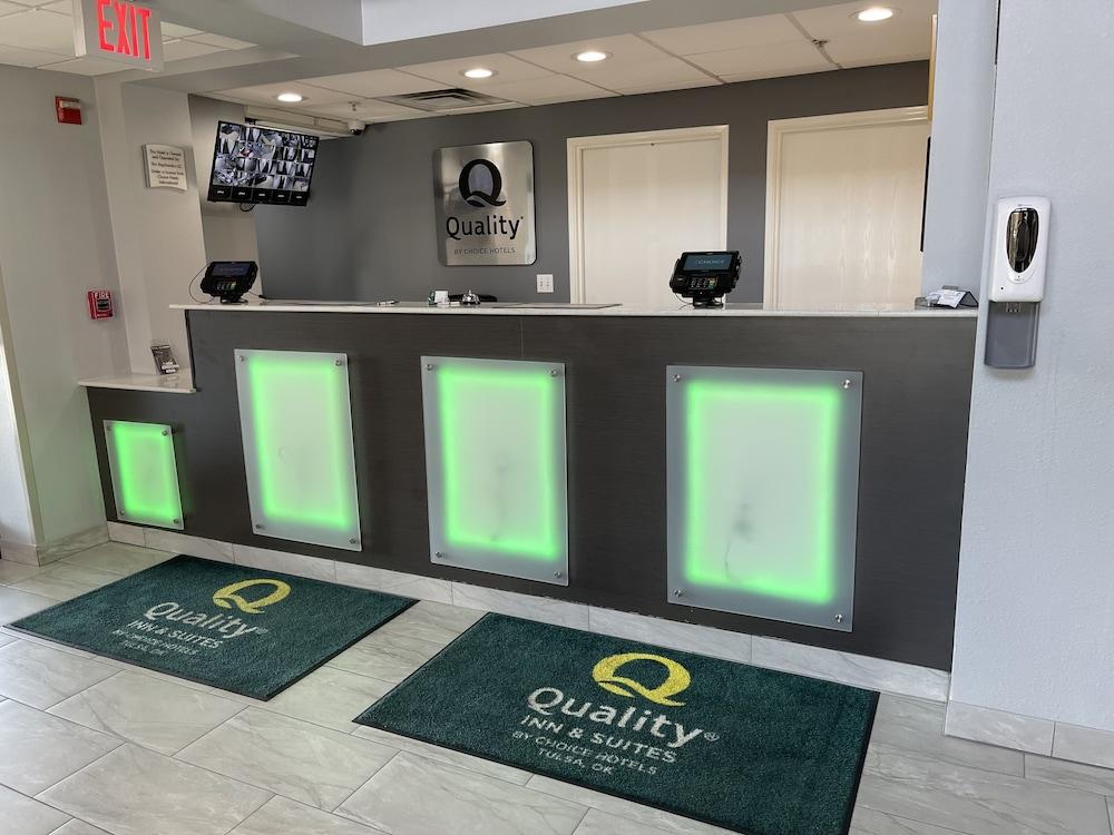 Quality Suites I-44 Тълса Екстериор снимка